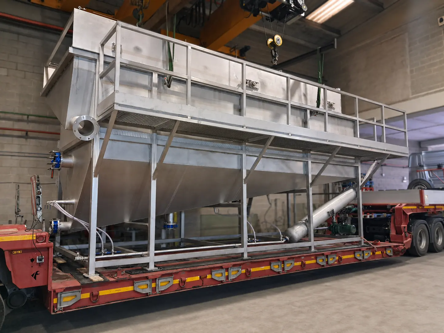 Dissolved air flotation unit loaded for transport